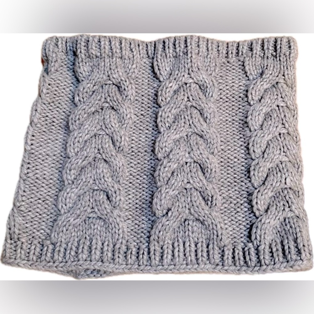 GAP Wool Blend Cable Knit Scarf
